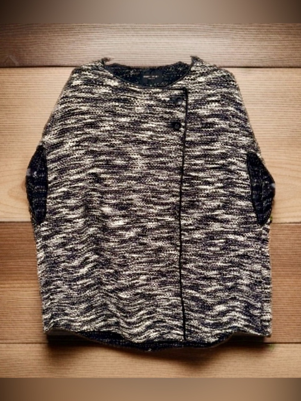 Romeo & Juliet Couture Black & White Marled Knit Cape-Style Sweater-S-EC